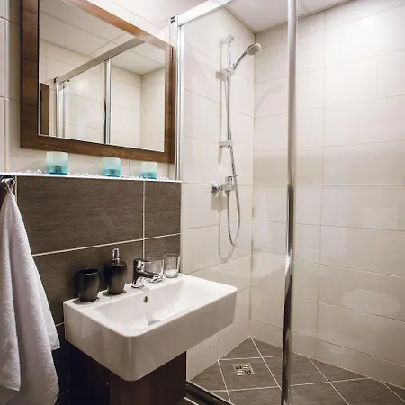 Crystal Hotel Koszyce