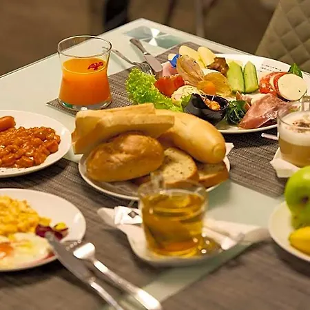 Crystal Hotel Kosice