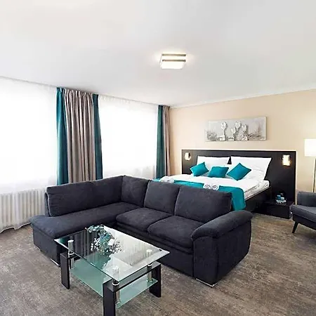 Hotel Crystal 3*