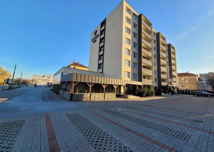 Crystal Szálloda 3*