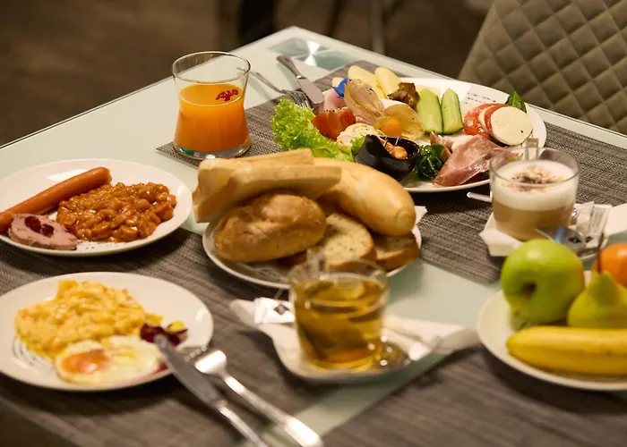 Crystal Szálloda 3*